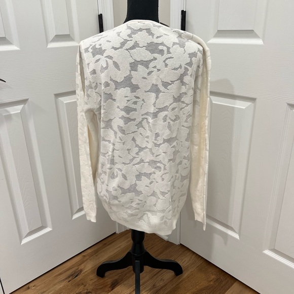 Gorgeous Ann Taylor Factory Long-Sleeve White Lightweight Sweater Size XL *NWT* - Picture 4 of 8